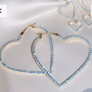 Chvker Blue Pavé Heart 925 earings, new